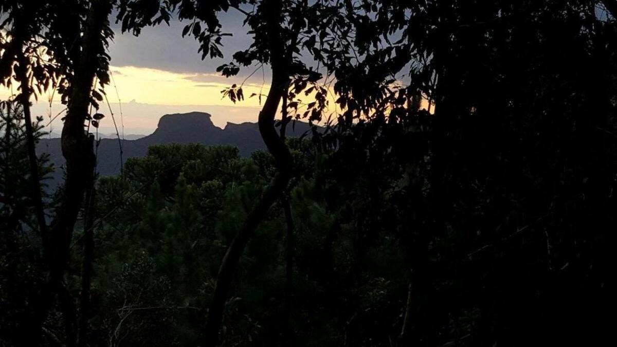 Chale Dos Tucanos- Parede De Vidro Com Linda Vista Campos do Jordão Zewnętrze zdjęcie