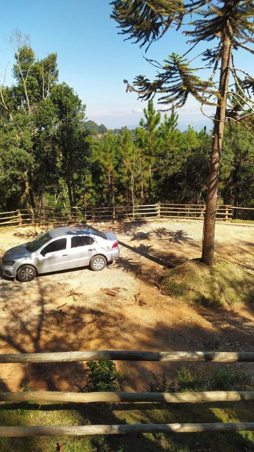 Chale Dos Tucanos- Parede De Vidro Com Linda Vista Campos do Jordão Zewnętrze zdjęcie