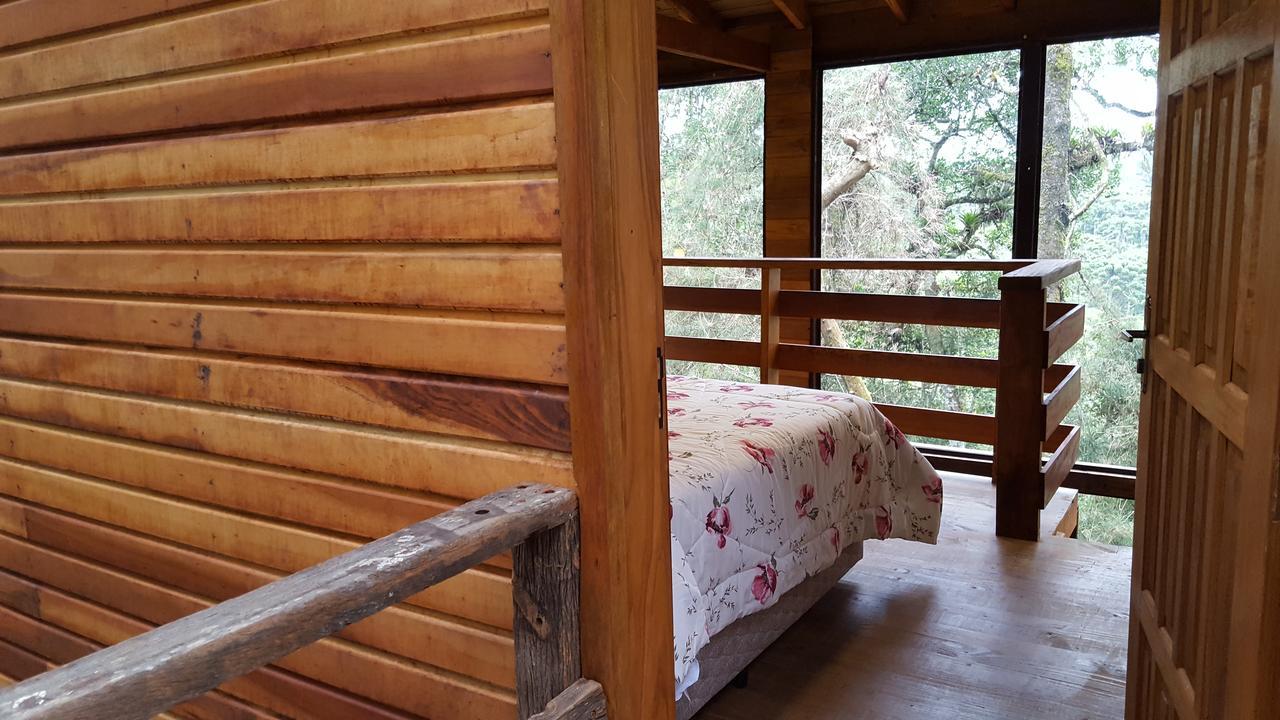 Chale Dos Tucanos- Parede De Vidro Com Linda Vista Campos do Jordão Zewnętrze zdjęcie
